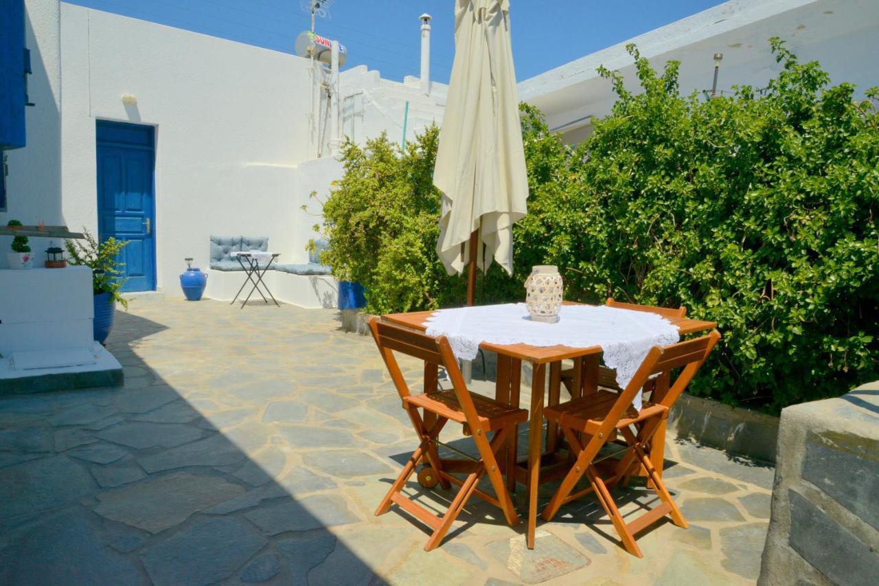 Tsakonas Plakes Studios Plaka  外观 照片