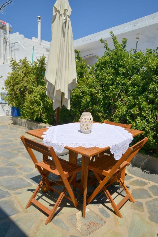 Tsakonas Plakes Studios Plaka  外观 照片